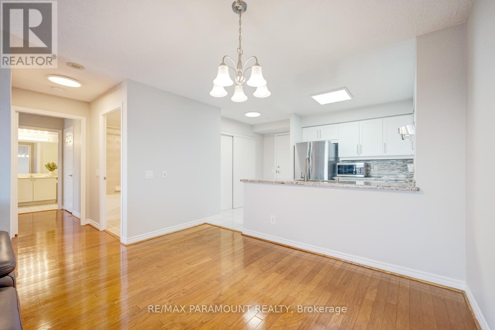 616 - 25 Kingsbridge Garden Circle, Mississauga, Ontario  L5R 4B1 - Photo 30 - W13030904