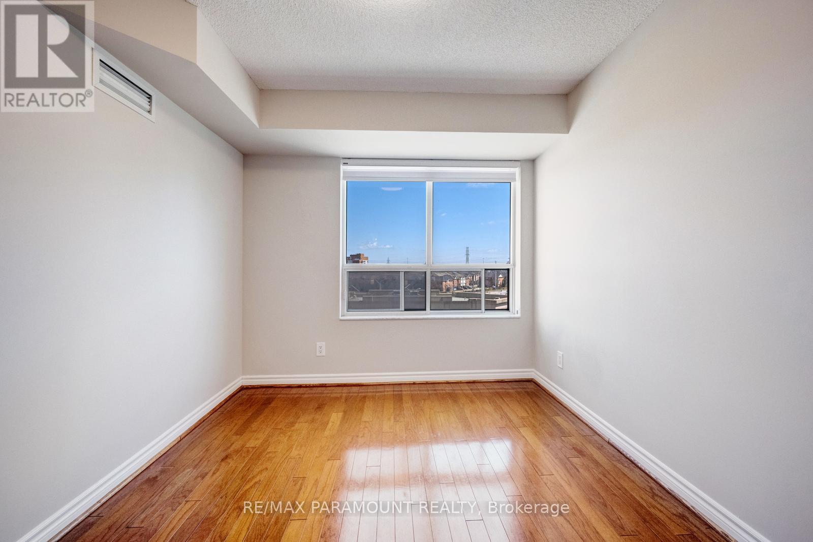 616 - 25 Kingsbridge Garden Circle, Mississauga, Ontario  L5R 4B1 - Photo 36 - W13030904