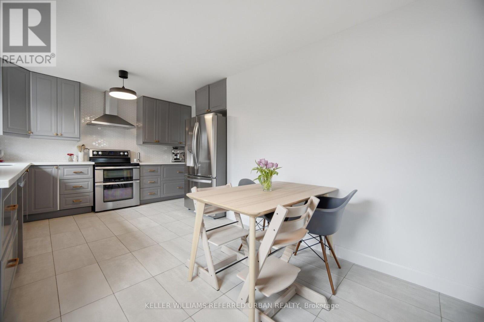 4135 Dunmow Crescent, Mississauga, Ontario  L4Z 1E1 - Photo 12 - W13030940