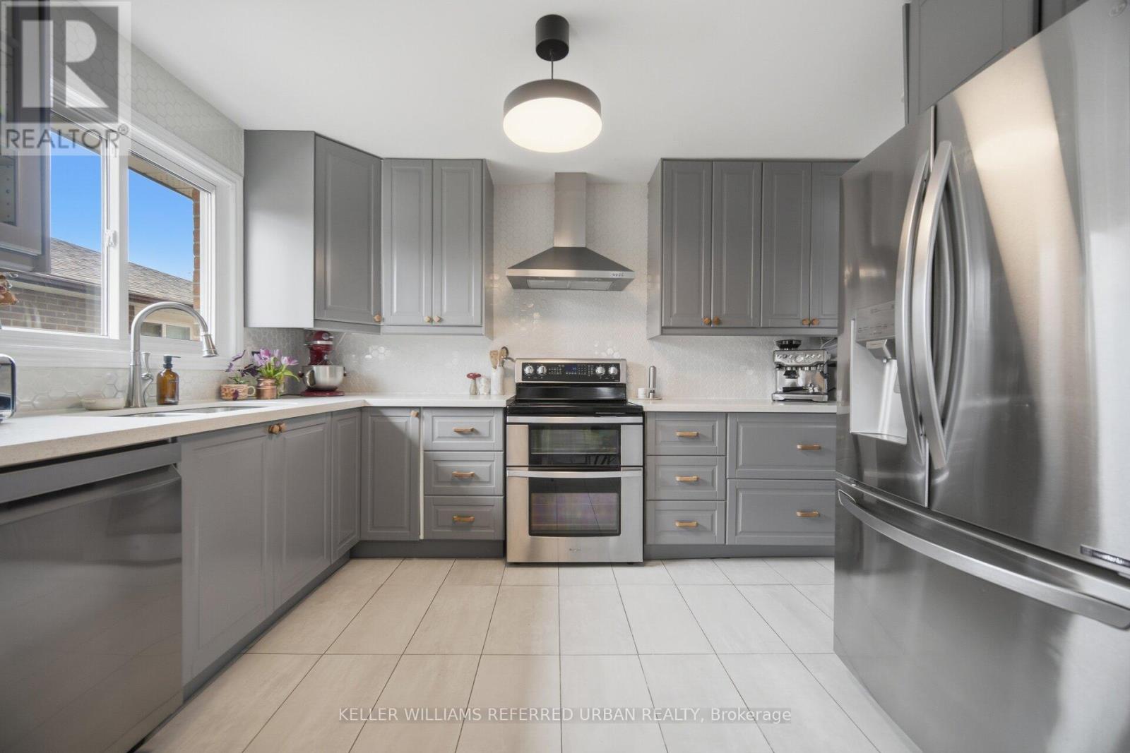 4135 Dunmow Crescent, Mississauga, Ontario  L4Z 1E1 - Photo 13 - W13030940