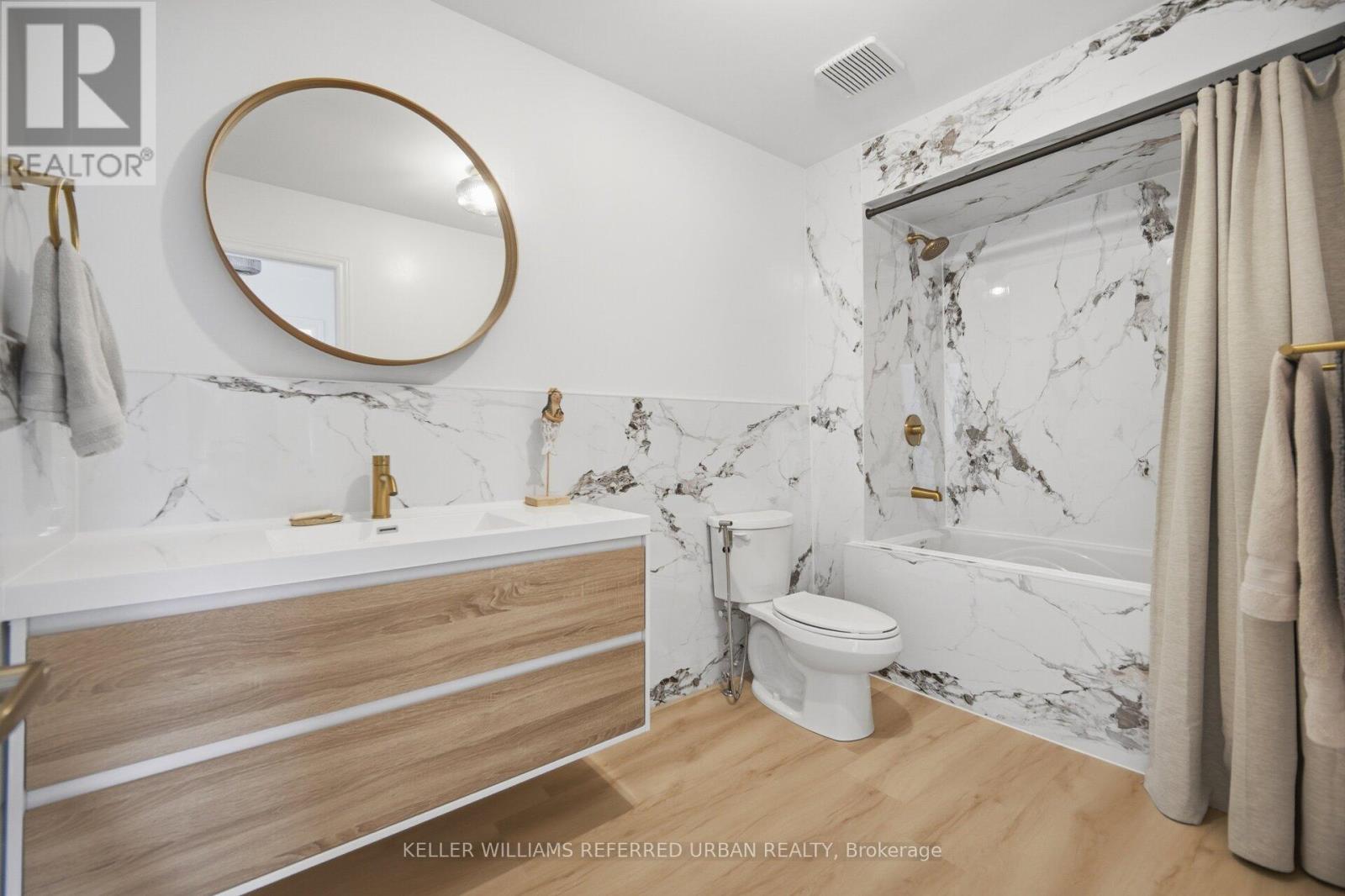 4135 Dunmow Crescent, Mississauga, Ontario  L4Z 1E1 - Photo 23 - W13030940