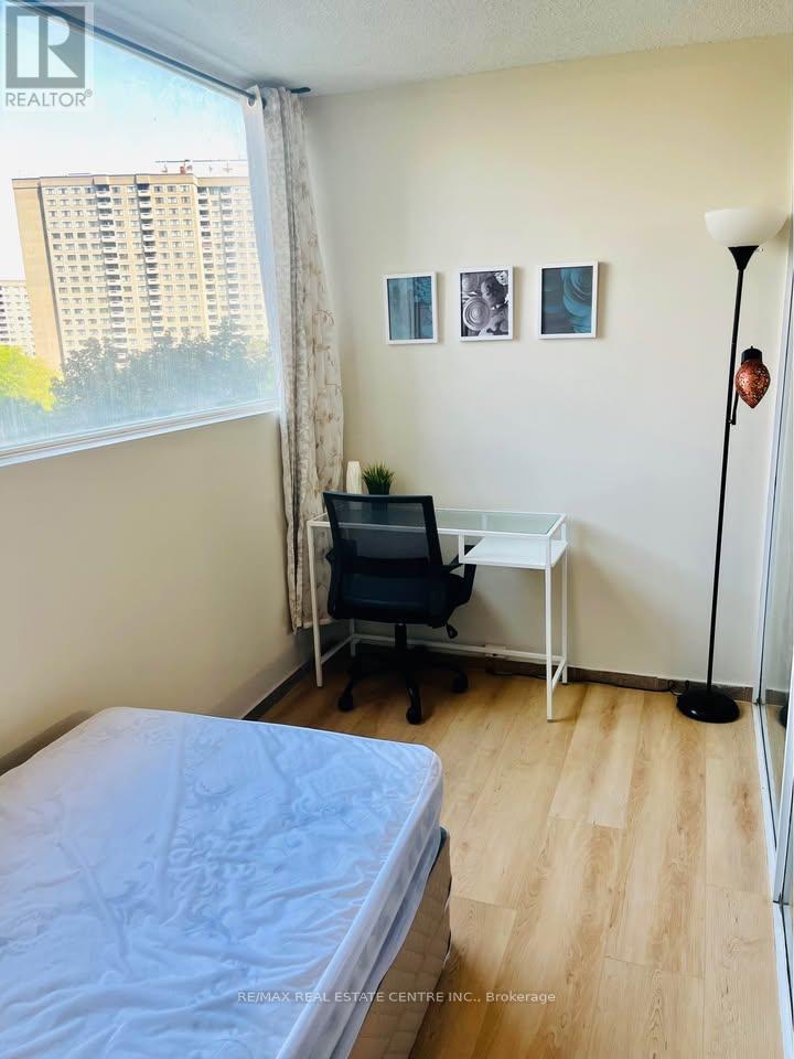 501 - 3700 Kaneff Crescent, Mississauga, Ontario  L5A 4B8 - Photo 7 - W13030946