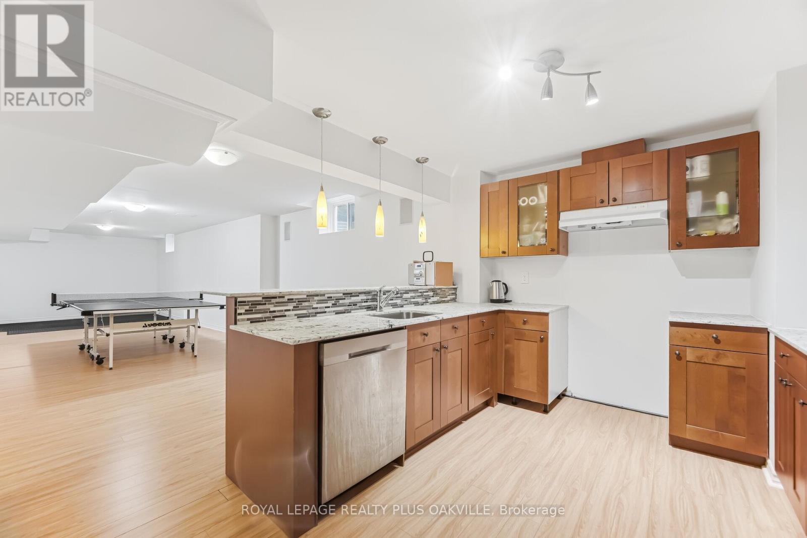 3409 Liptay Avenue, Oakville, Ontario  L6M 0M8 - Photo 40 - W13030954