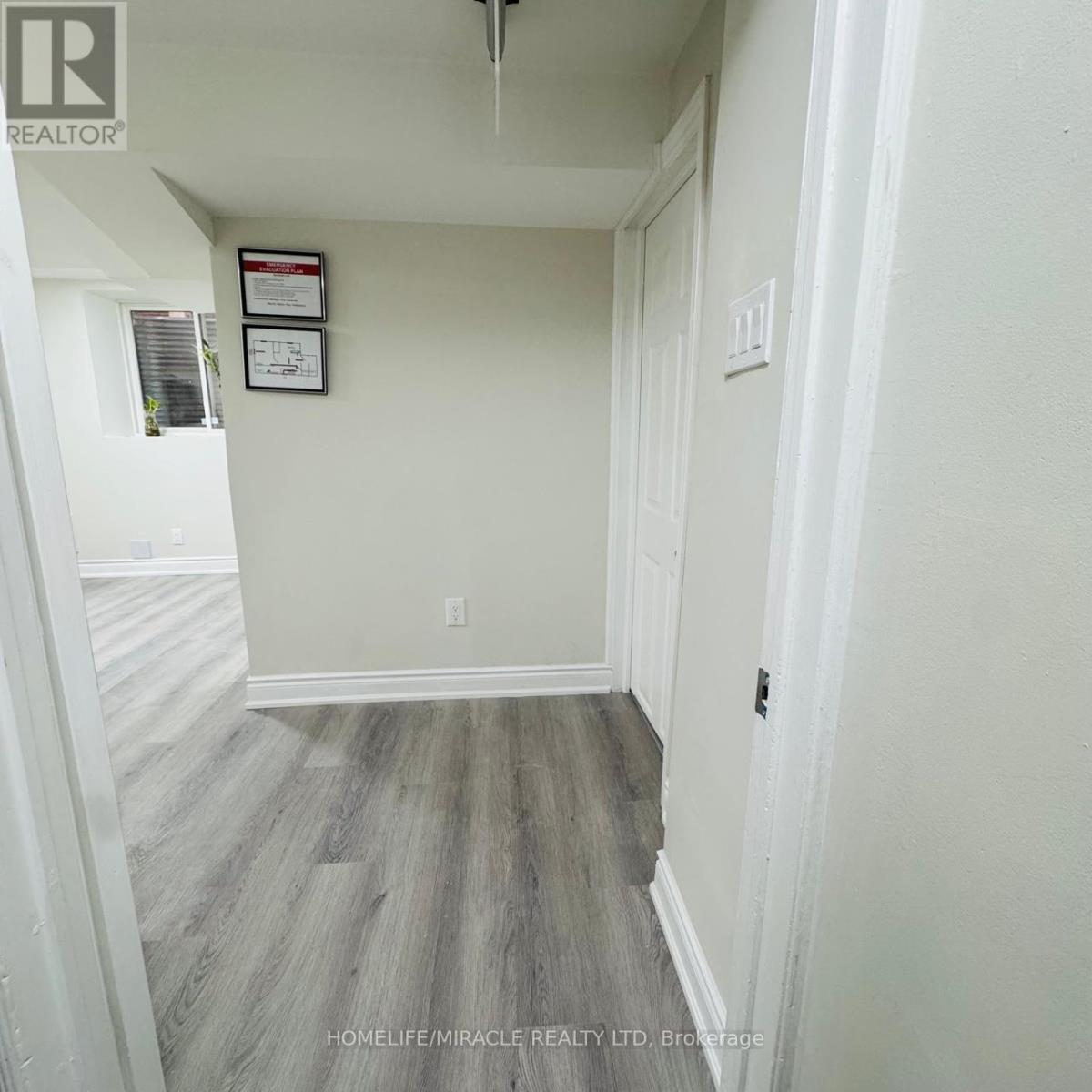 Bsmt - 4204 Perivale Road, Mississauga, Ontario  L5C 3Y5 - Photo 8 - W13030978