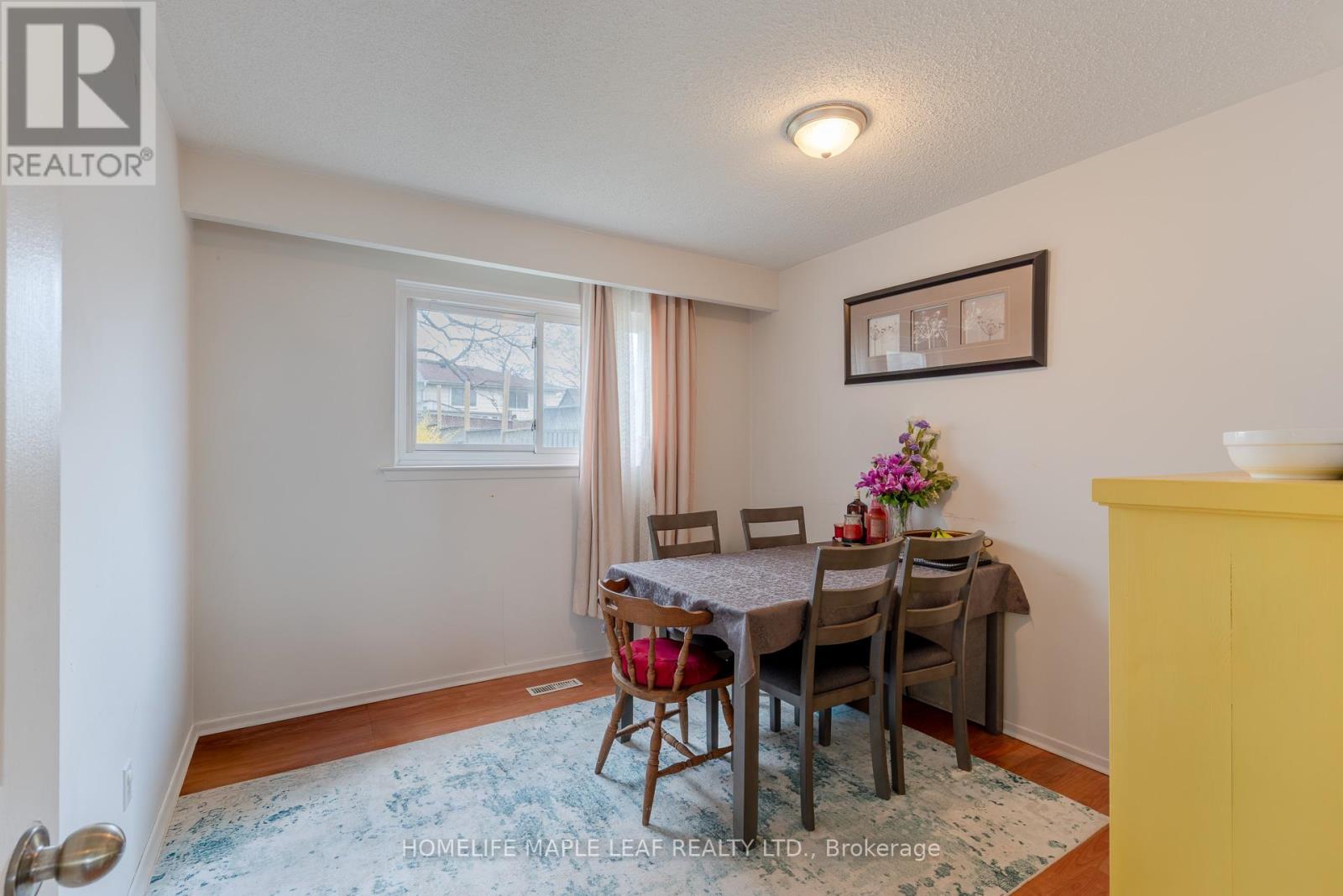 148 Hansen Road N, Brampton, Ontario  L6V 2G6 - Photo 10 - W13031036