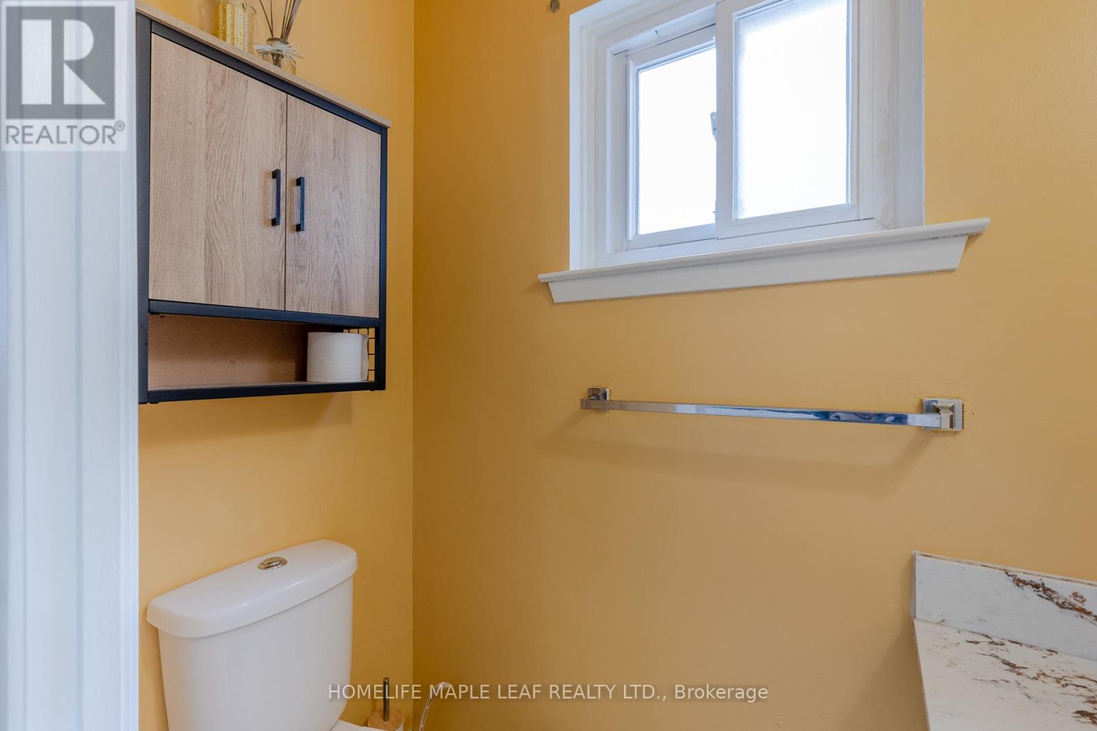 148 Hansen Road N, Brampton, Ontario  L6V 2G6 - Photo 15 - W13031036