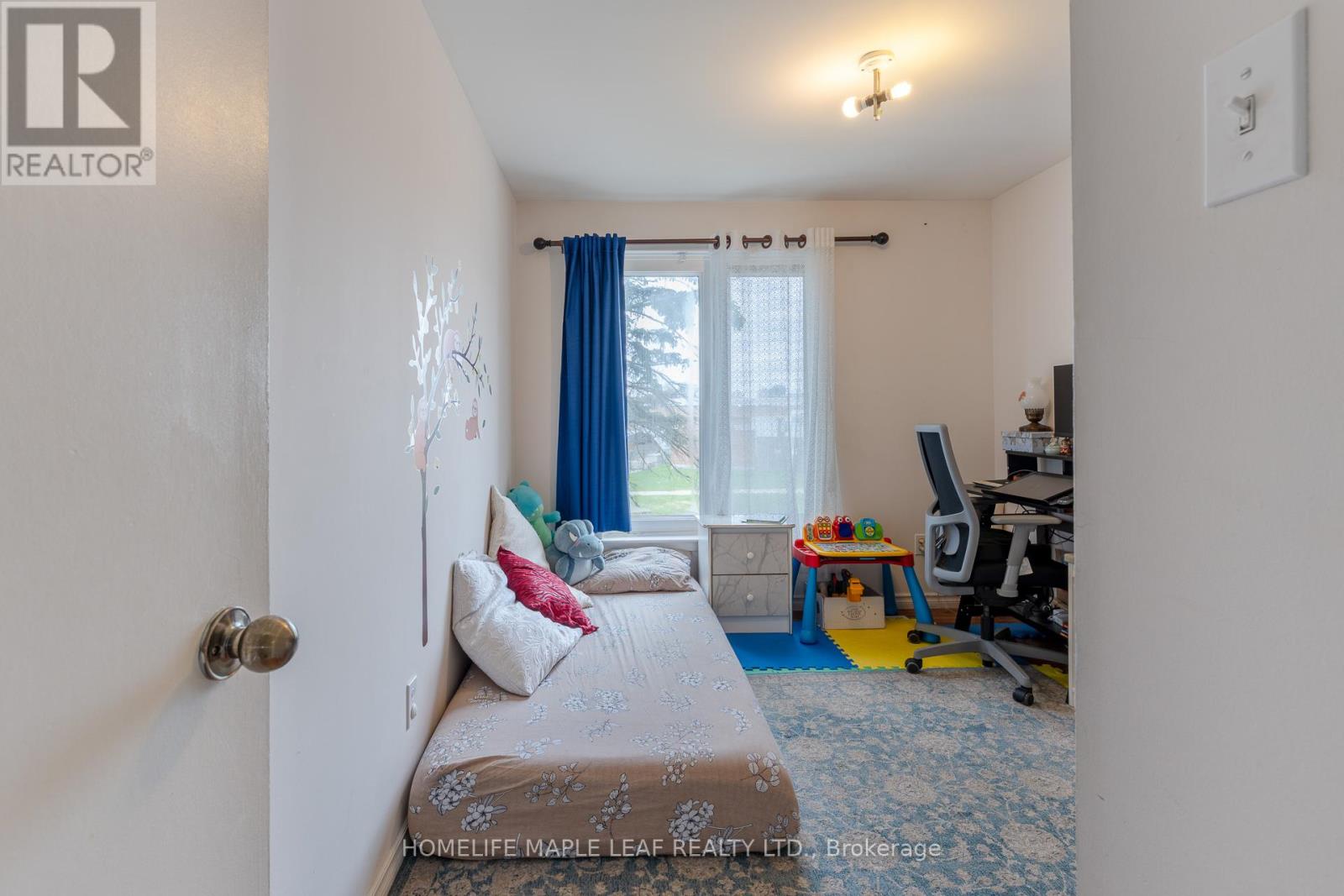 148 Hansen Road N, Brampton, Ontario  L6V 2G6 - Photo 21 - W13031036