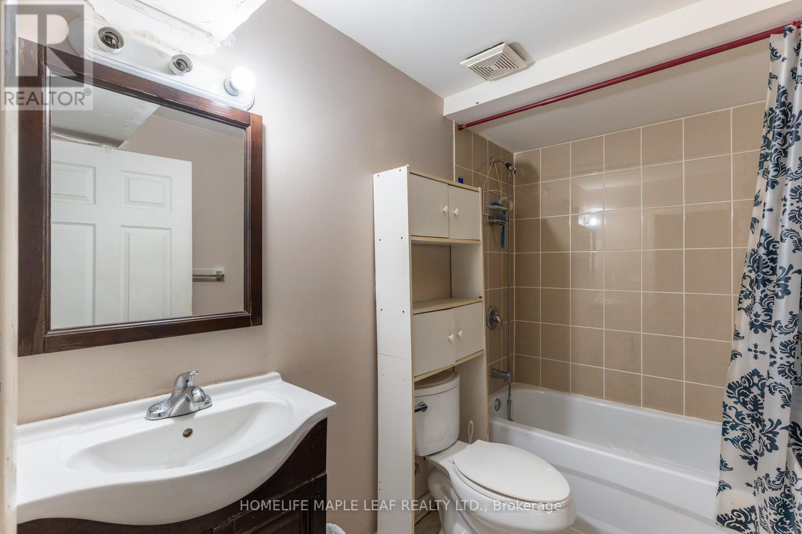 148 Hansen Road N, Brampton, Ontario  L6V 2G6 - Photo 31 - W13031036