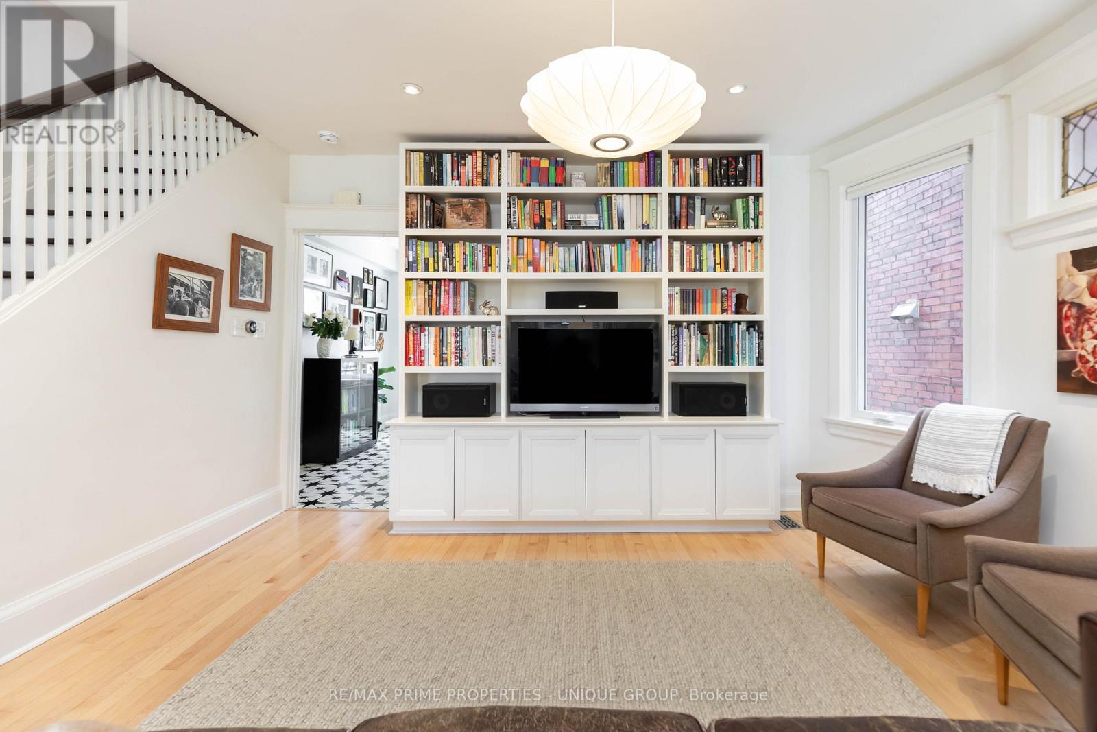 306 Westmoreland Avenue, Toronto, Ontario  M6H 3A5 - Photo 13 - W13031052