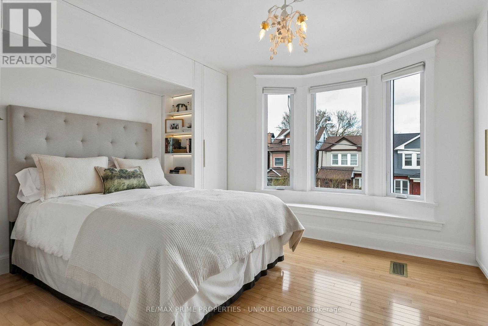 306 Westmoreland Avenue, Toronto, Ontario  M6H 3A5 - Photo 24 - W13031052