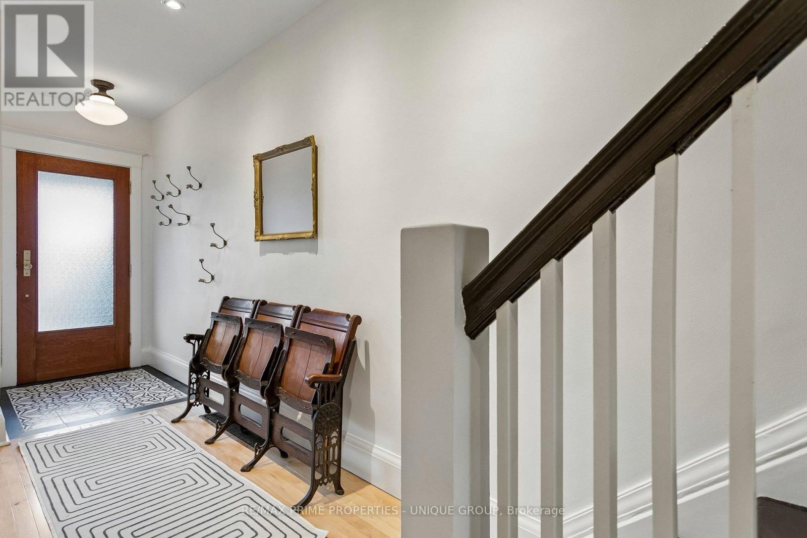 306 Westmoreland Avenue, Toronto, Ontario  M6H 3A5 - Photo 4 - W13031052