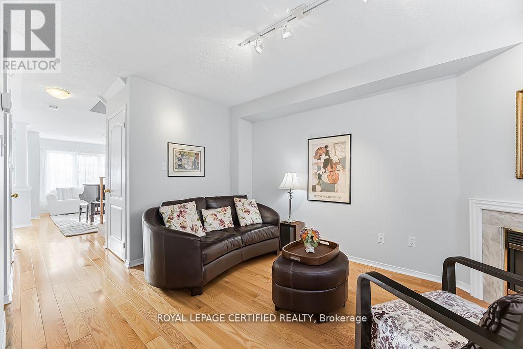 3478 Covent Crescent, Mississauga, Ontario  L5M 7K7 - Photo 5 - W13031072