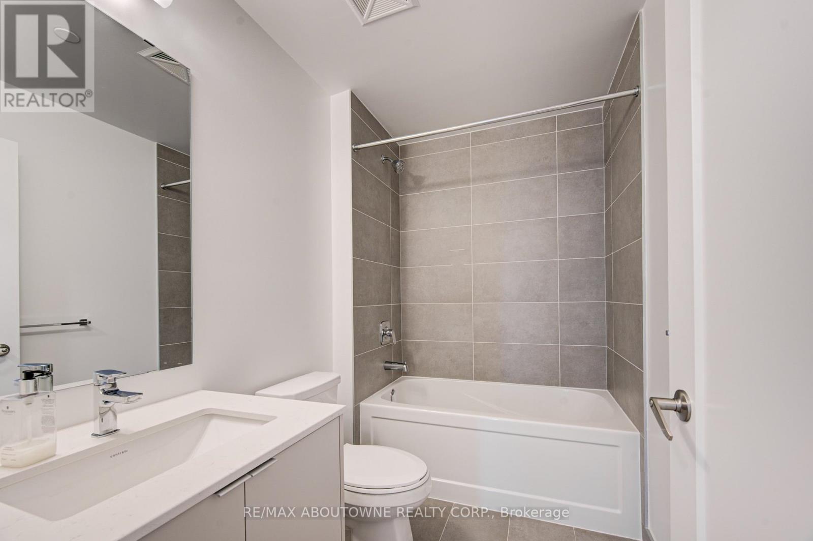 1205 - 2088 James Street, Burlington, Ontario  L7R 0H2 - Photo 26 - W13031138