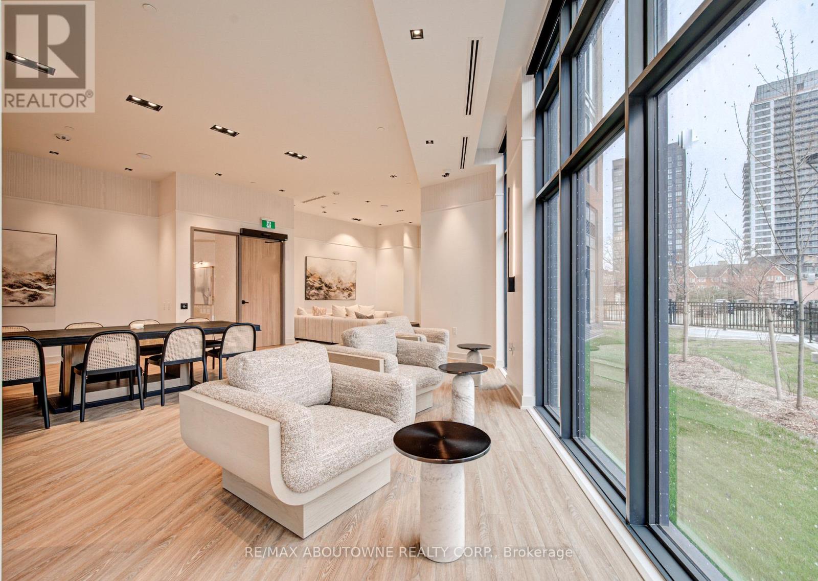 1205 - 2088 James Street, Burlington, Ontario  L7R 0H2 - Photo 32 - W13031138