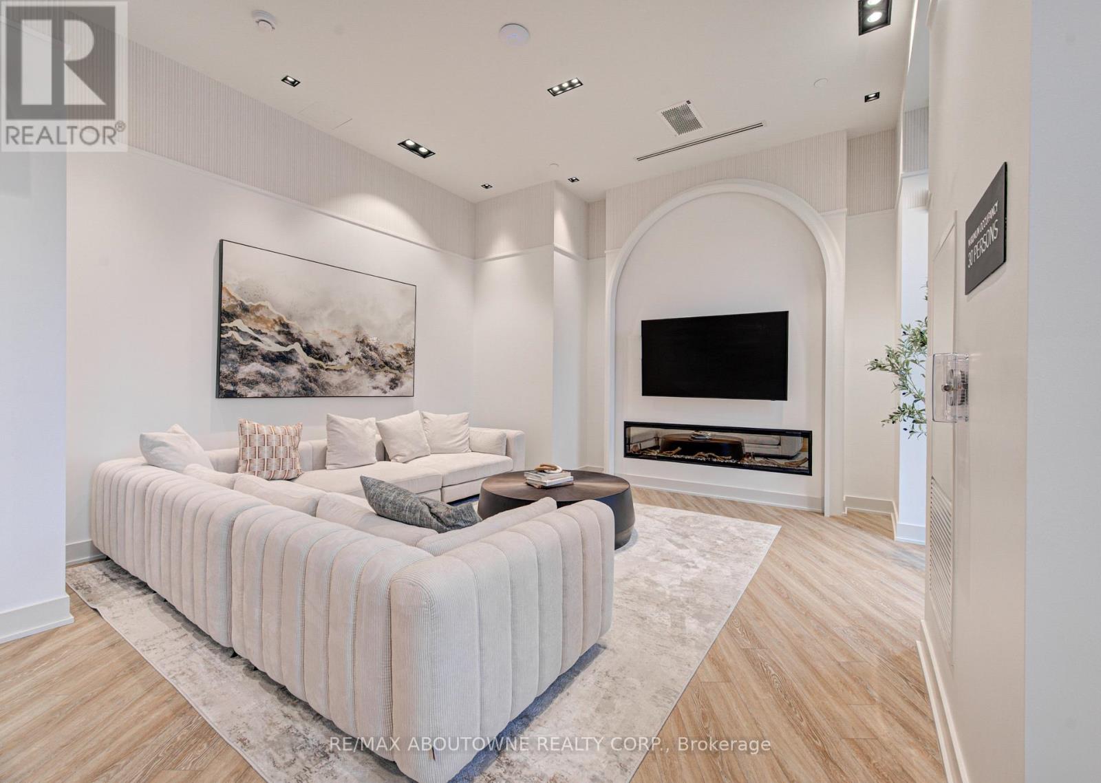 1205 - 2088 James Street, Burlington, Ontario  L7R 0H2 - Photo 33 - W13031138