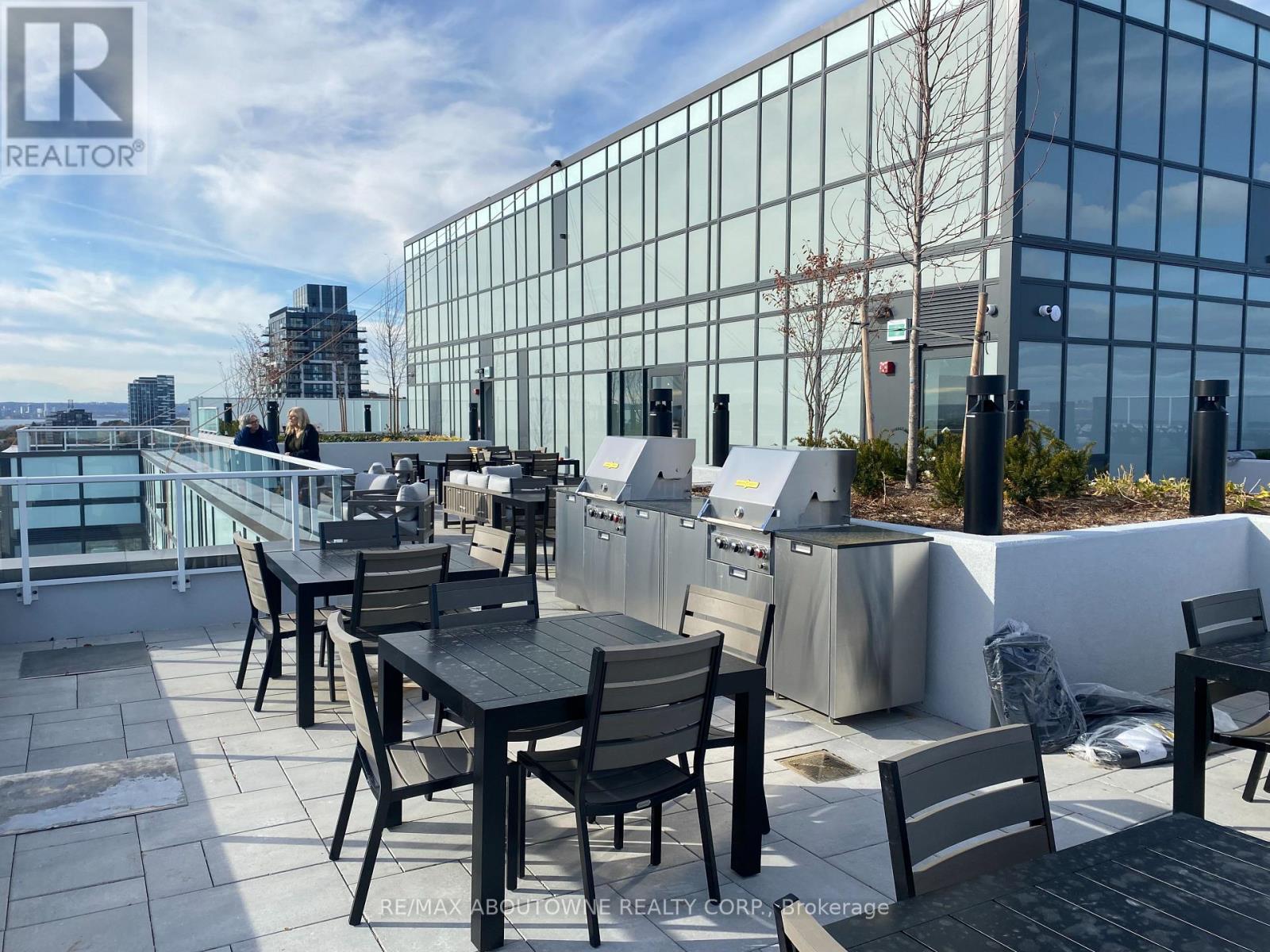 1205 - 2088 James Street, Burlington, Ontario  L7R 0H2 - Photo 43 - W13031138