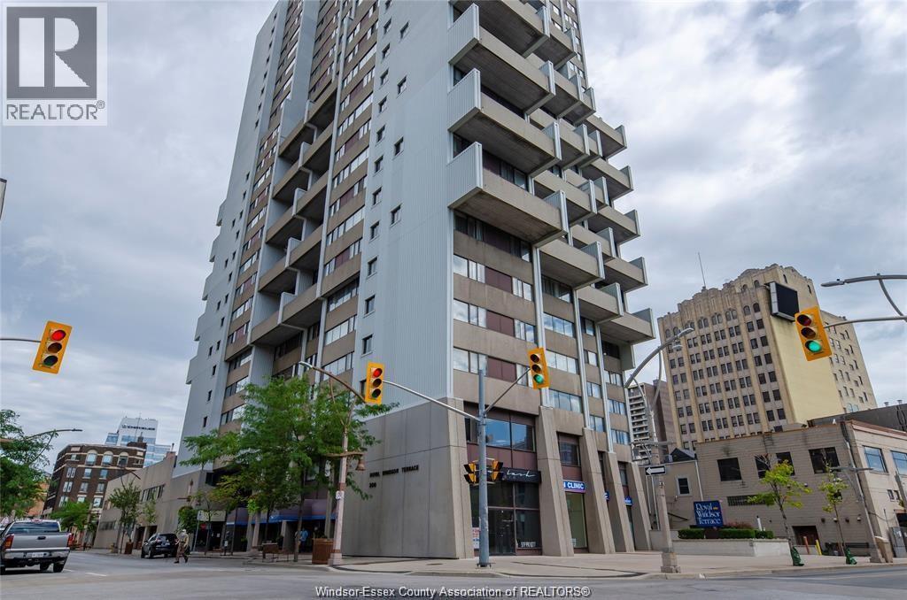 380 PELISSIER STREET Unit# 2001, windsor, Ontario