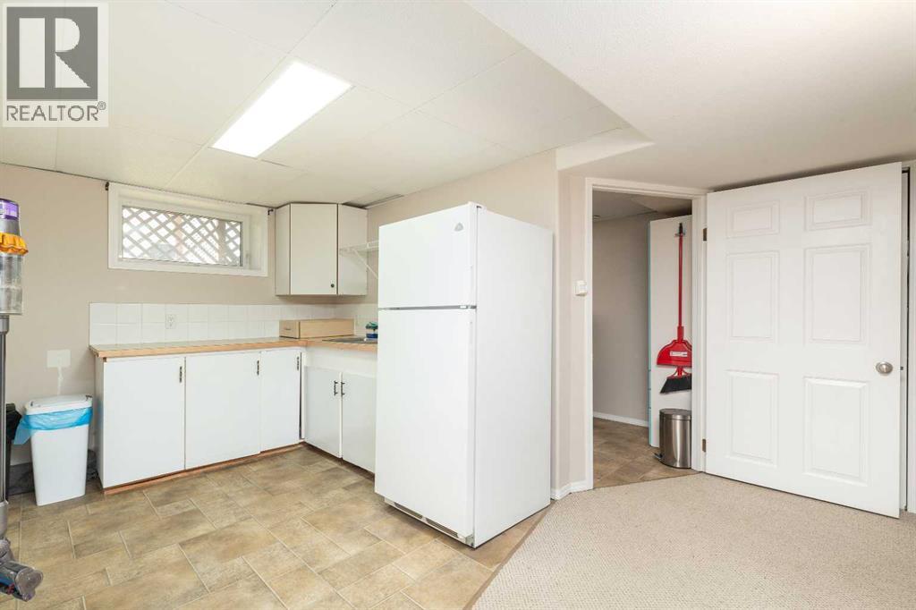 406 20 Street N, Lethbridge, Alberta  T1H 3N1 - Photo 19 - A2301592