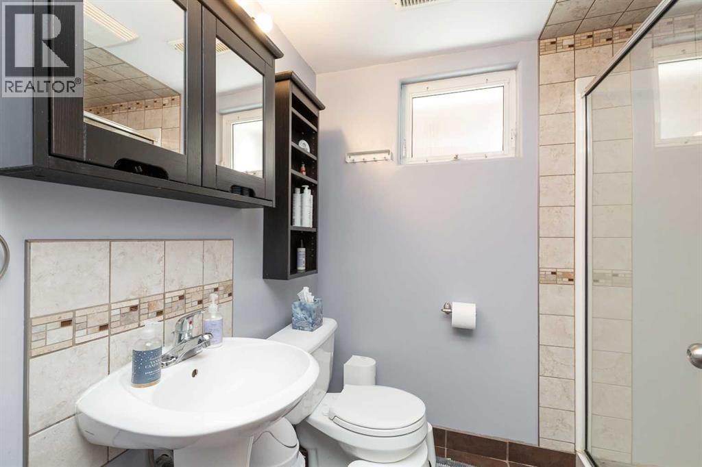 406 20 Street N, Lethbridge, Alberta  T1H 3N1 - Photo 26 - A2301592