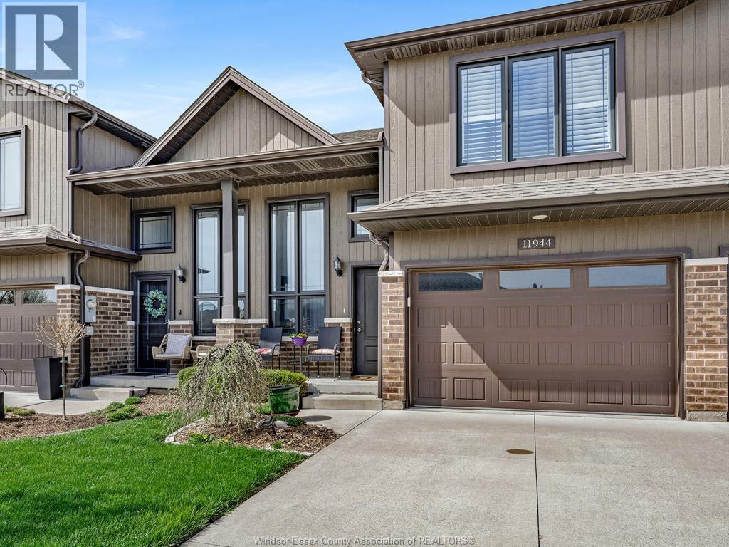 11944 Thistledown, Windsor, Ontario  N8P 0B7 - Photo 3 - 26008613