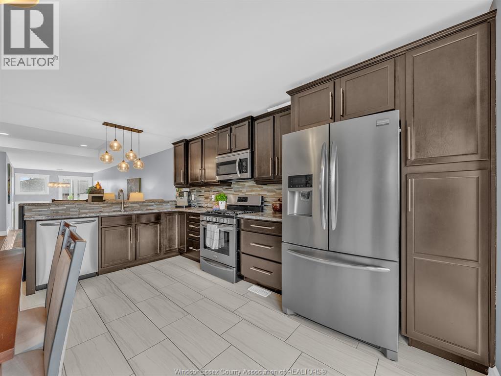 11944 Thistledown, Windsor, Ontario  N8P 0B7 - Photo 12 - 26008613