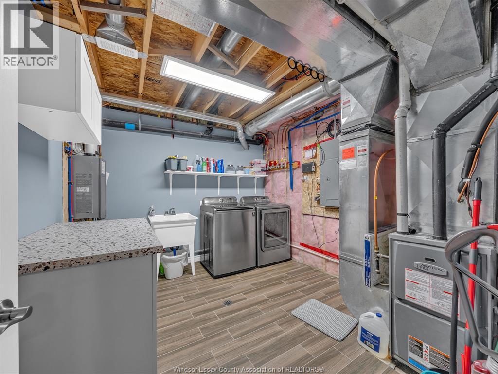 11944 Thistledown, Windsor, Ontario  N8P 0B7 - Photo 21 - 26008613