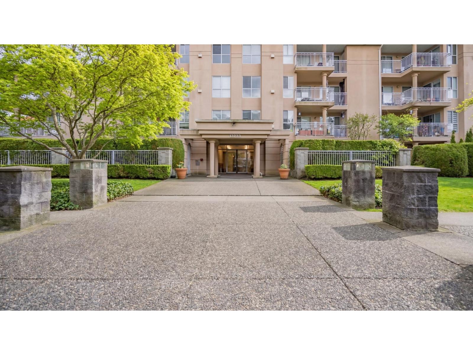 215 13733 74 Avenue, Surrey, British Columbia  V3W 1B8 - Photo 5 - R3102238