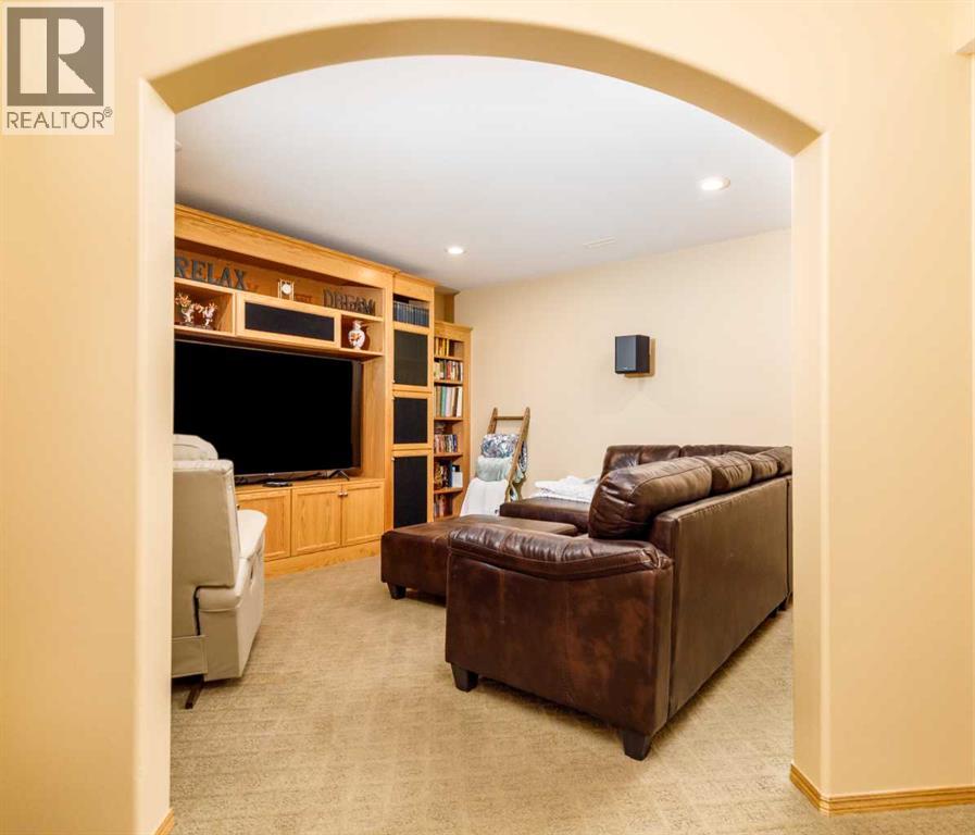 64 Lacey Close, Red Deer, Alberta  T4R 3R7 - Photo 33 - A2302916