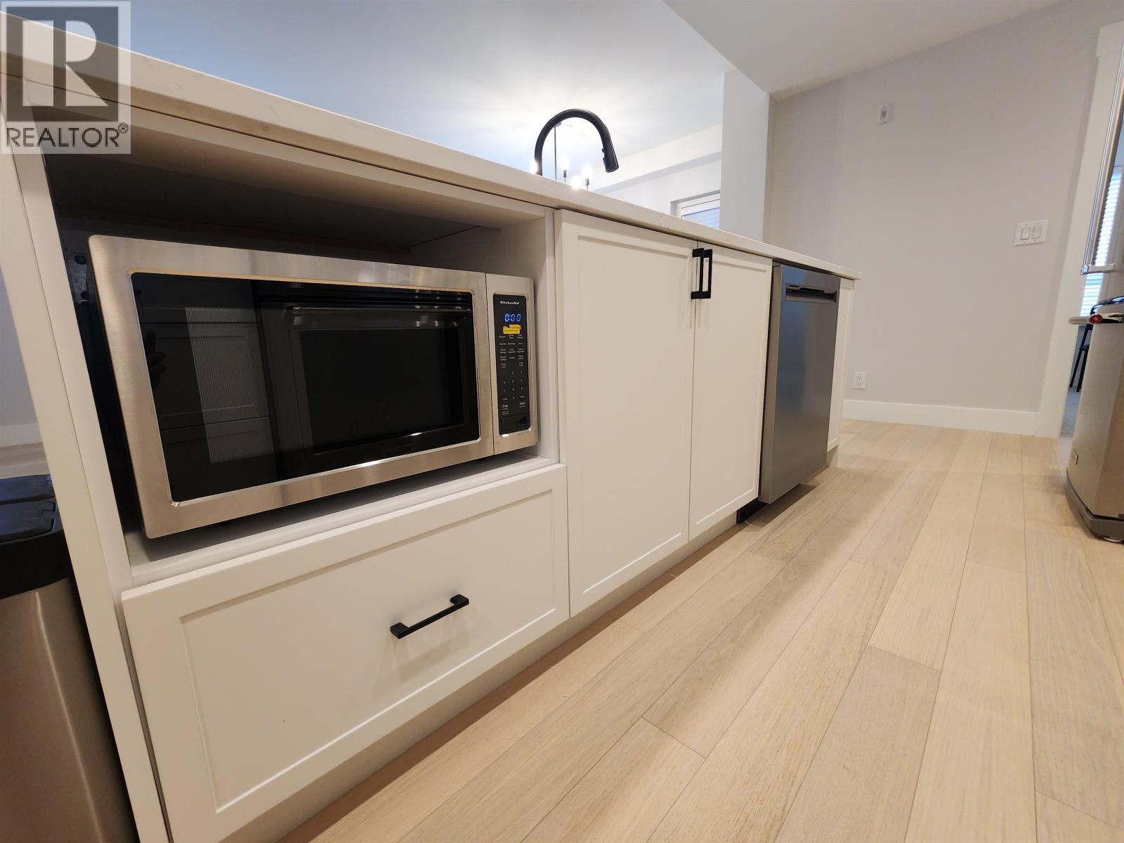 202 22265 Dewdney Trunk Road, Maple Ridge, British Columbia  V2X 3J1 - Photo 13 - R3098080