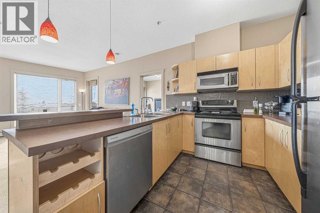 236, 69 Springborough Court SW, Calgary, Alberta  T3H 5V5 - Photo 6 - A2293901