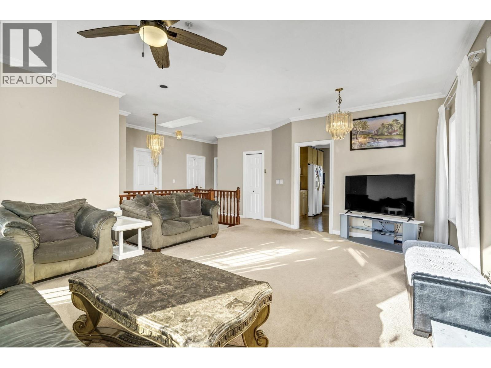 591 E 28th Avenue, Vancouver, British Columbia  V5V 2N4 - Photo 2 - R3114510