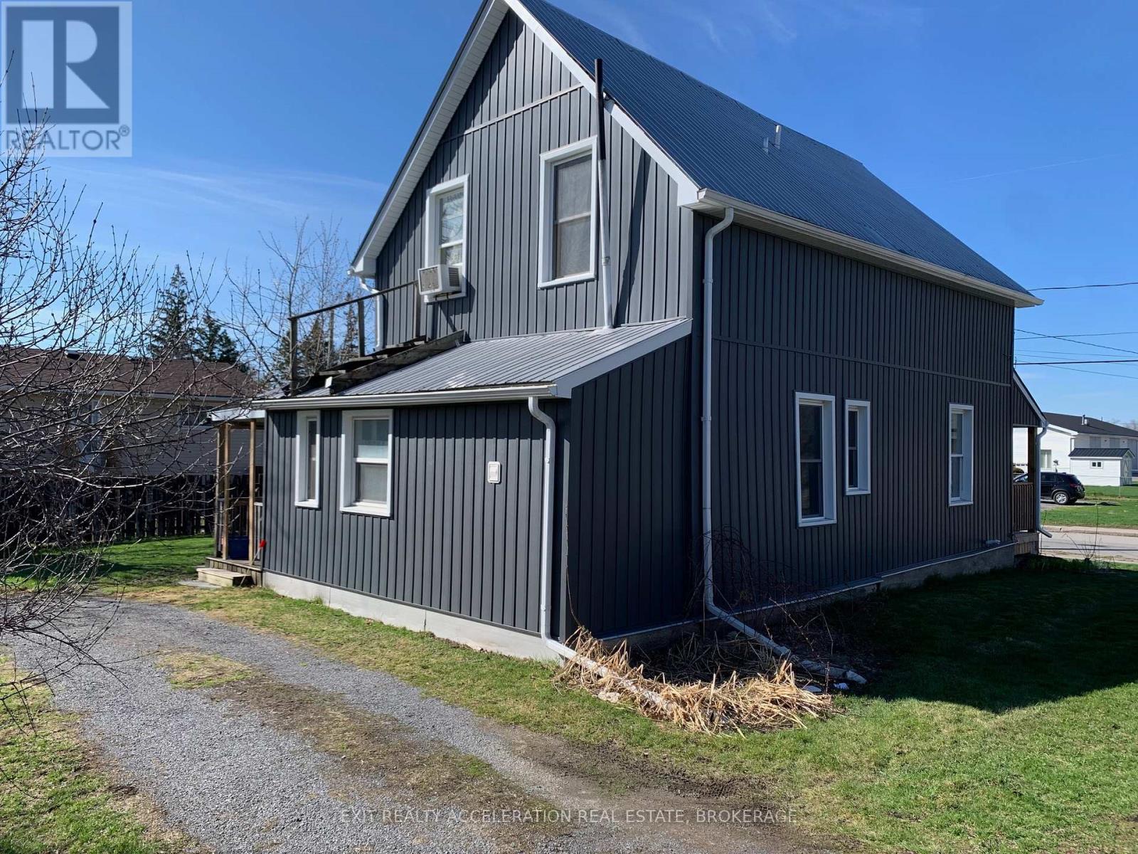 261 Robert Street, Greater Napanee, Ontario  K7R 2N4 - Photo 4 - X13031270