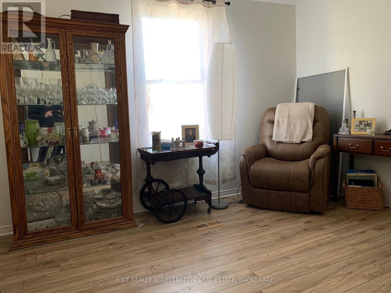 261 Robert Street, Greater Napanee, Ontario  K7R 2N4 - Photo 8 - X13031270