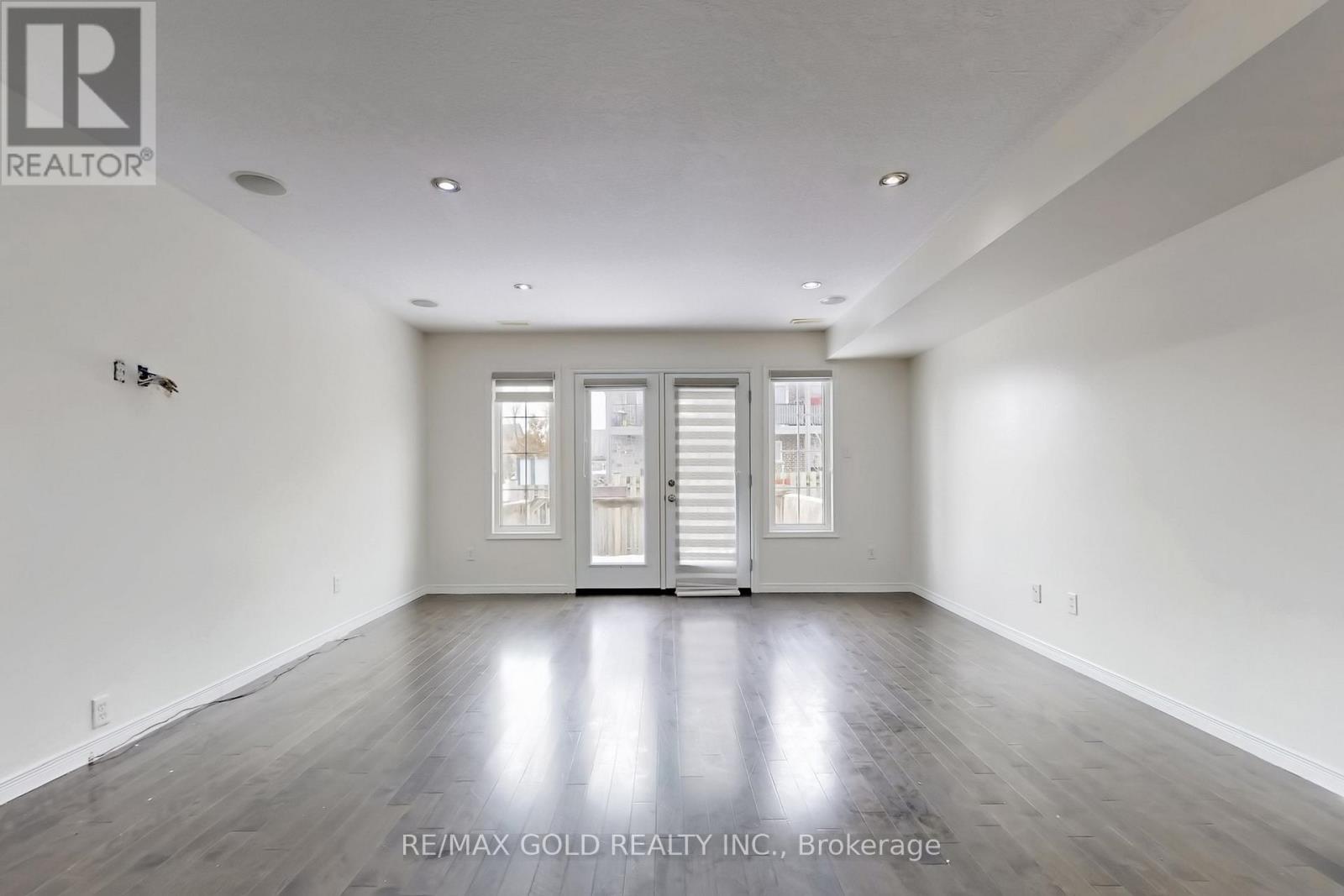 1a - 50 Howe Drive, Kitchener, Ontario  N2E 0A3 - Photo 4 - X13030868