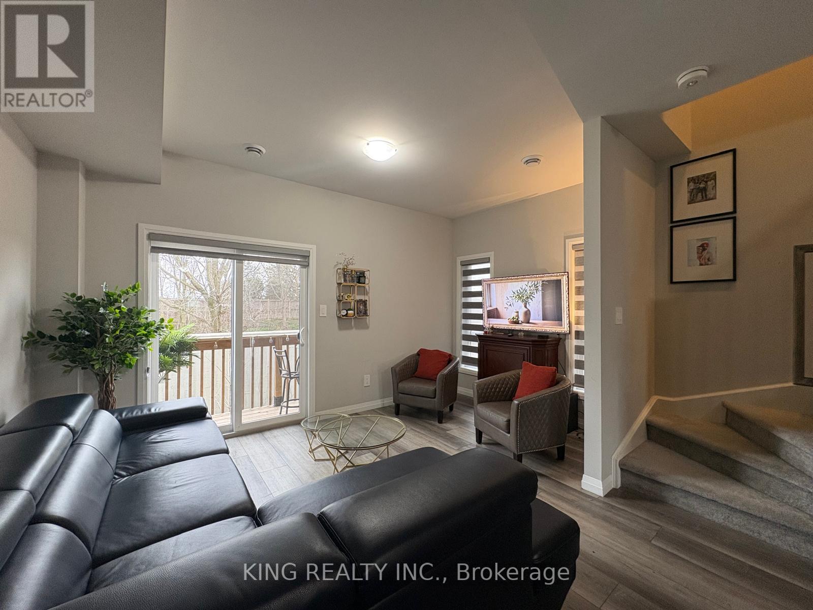 9 - 720 Grey Street, Brantford, Ontario  N3S 0K2 - Photo 8 - X13030878