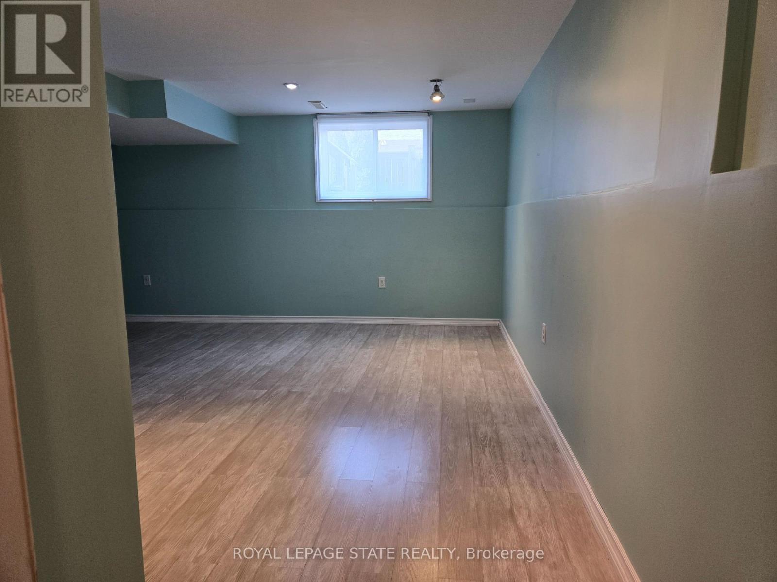 54 - 8 Lakelawn Road, Grimsby, Ontario  L3M 0G1 - Photo 10 - X13030908