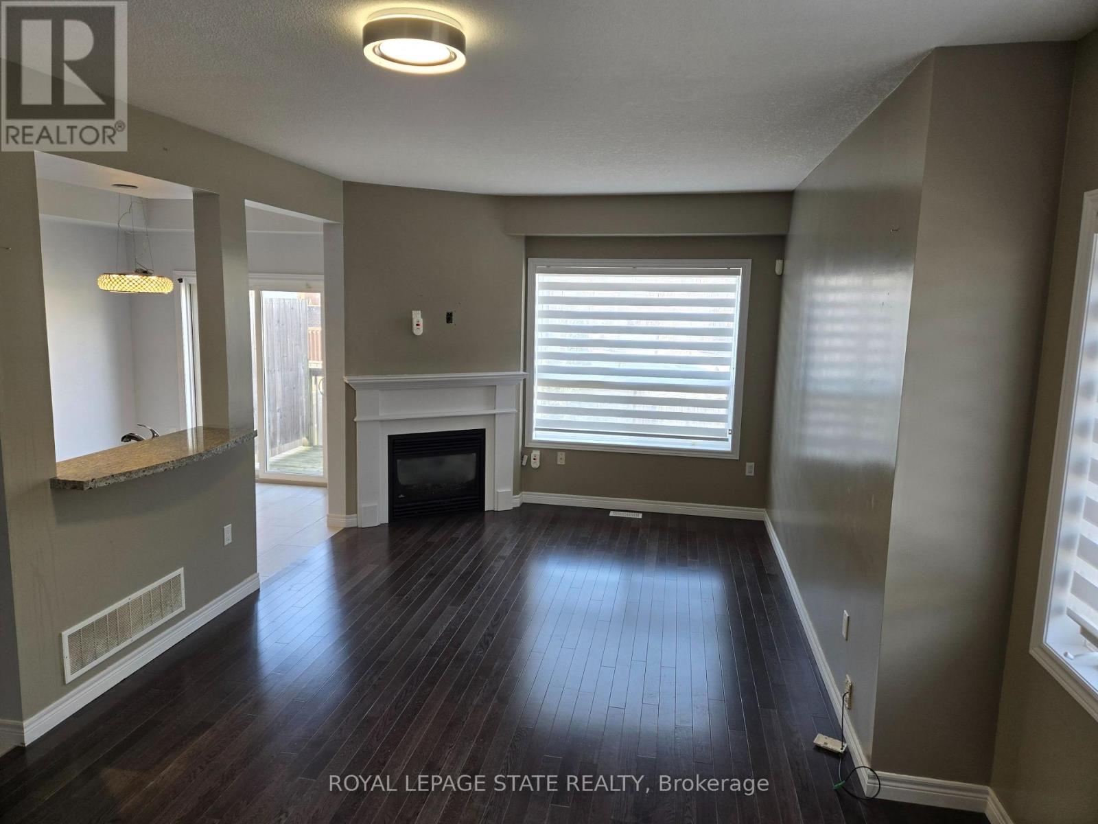 54 - 8 Lakelawn Road, Grimsby, Ontario  L3M 0G1 - Photo 7 - X13030908