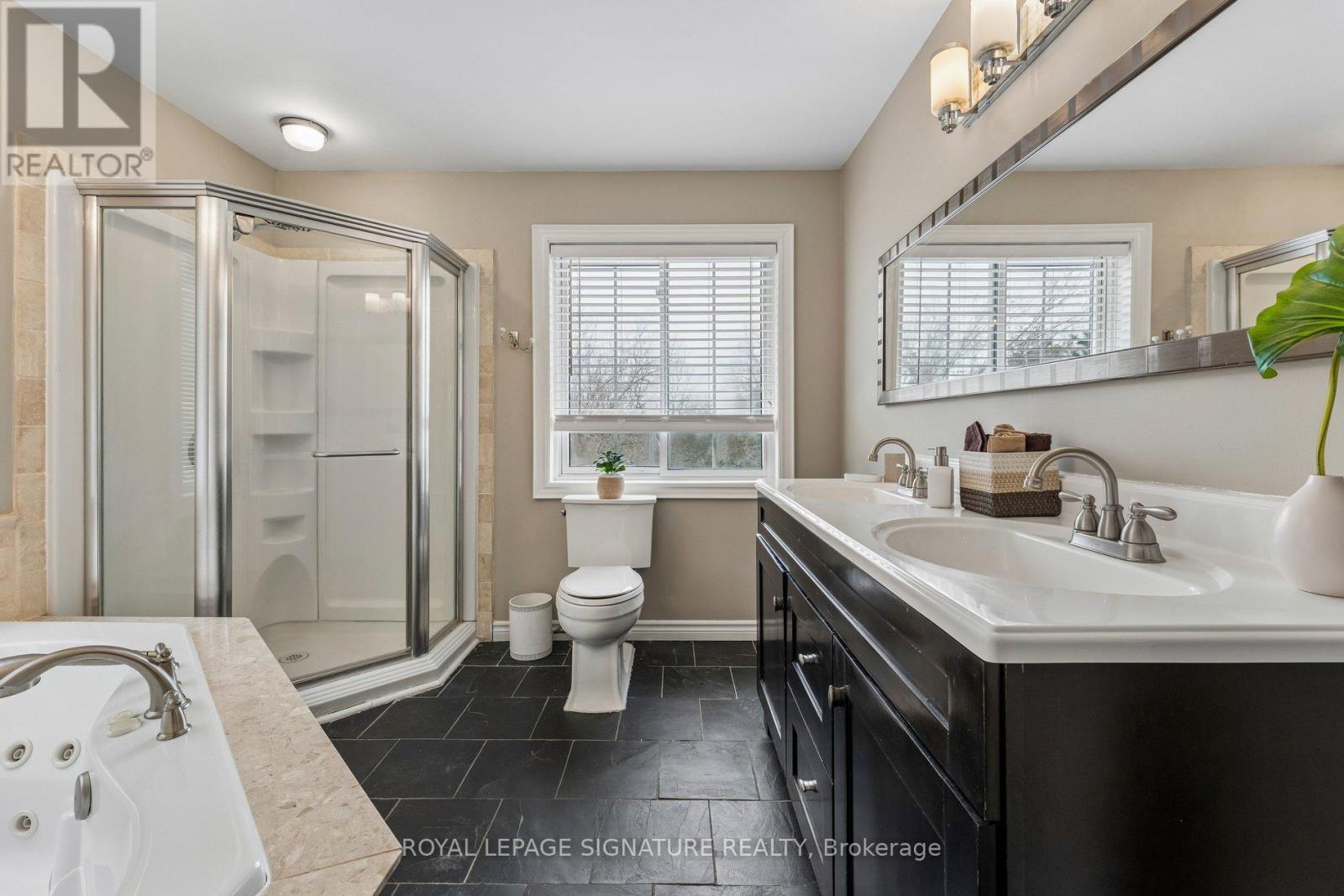 16 Hilltop Crescent, East Garafraxa, Ontario  L9W 6B8 - Photo 16 - X13030942