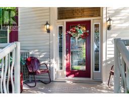 560 PEEL STREET, Woodstock, Ontario