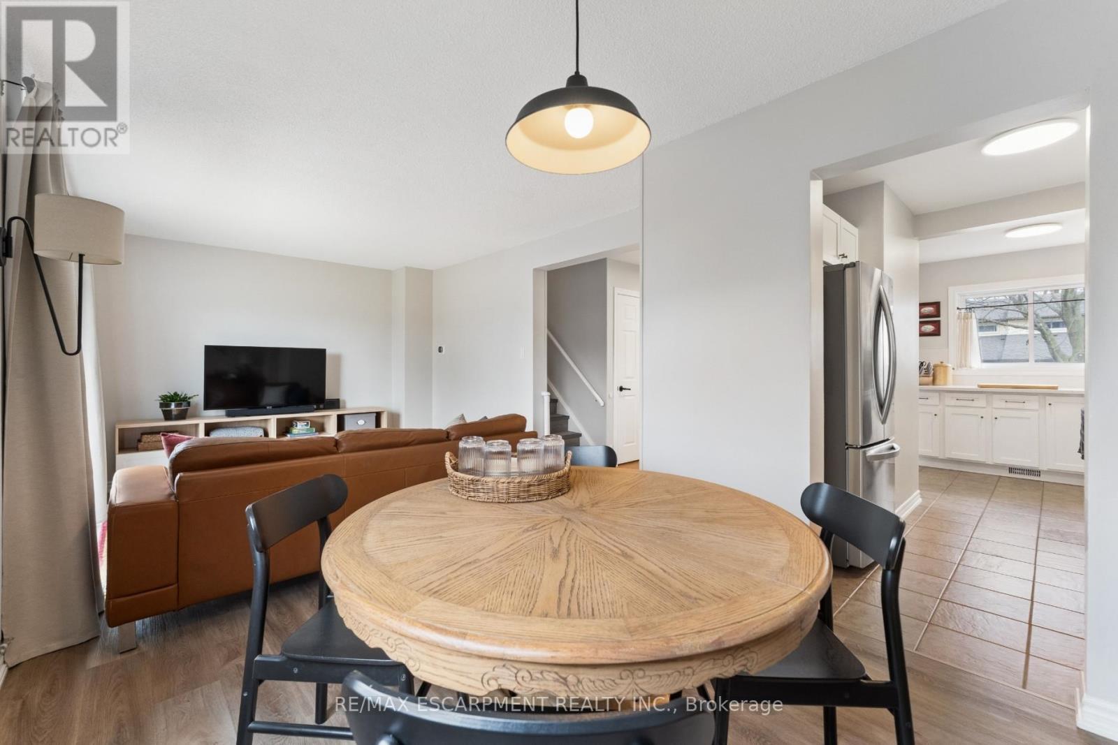 121 - 201 Queen Victoria Drive, Hamilton, Ontario  L8W 1W7 - Photo 11 - X13031056