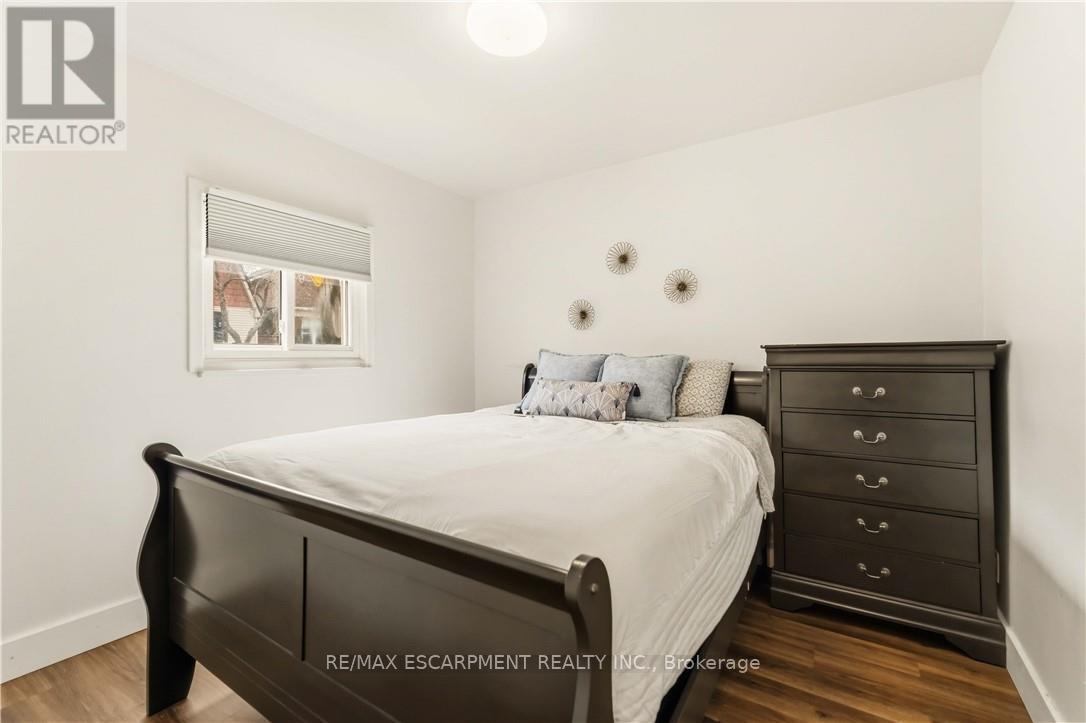 27 Edinburgh Avenue, Hamilton, Ontario  L8H 2C4 - Photo 11 - X13031136