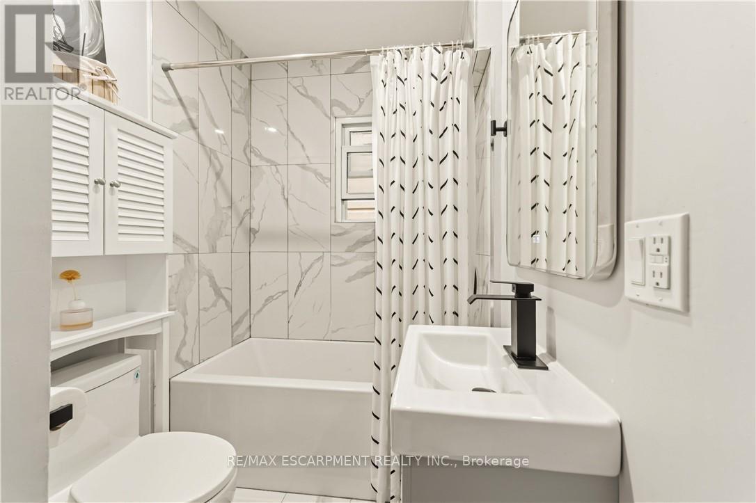 27 Edinburgh Avenue, Hamilton, Ontario  L8H 2C4 - Photo 13 - X13031136