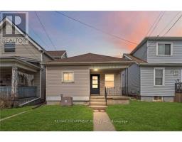 27 EDINBURGH AVENUE, Hamilton, Ontario