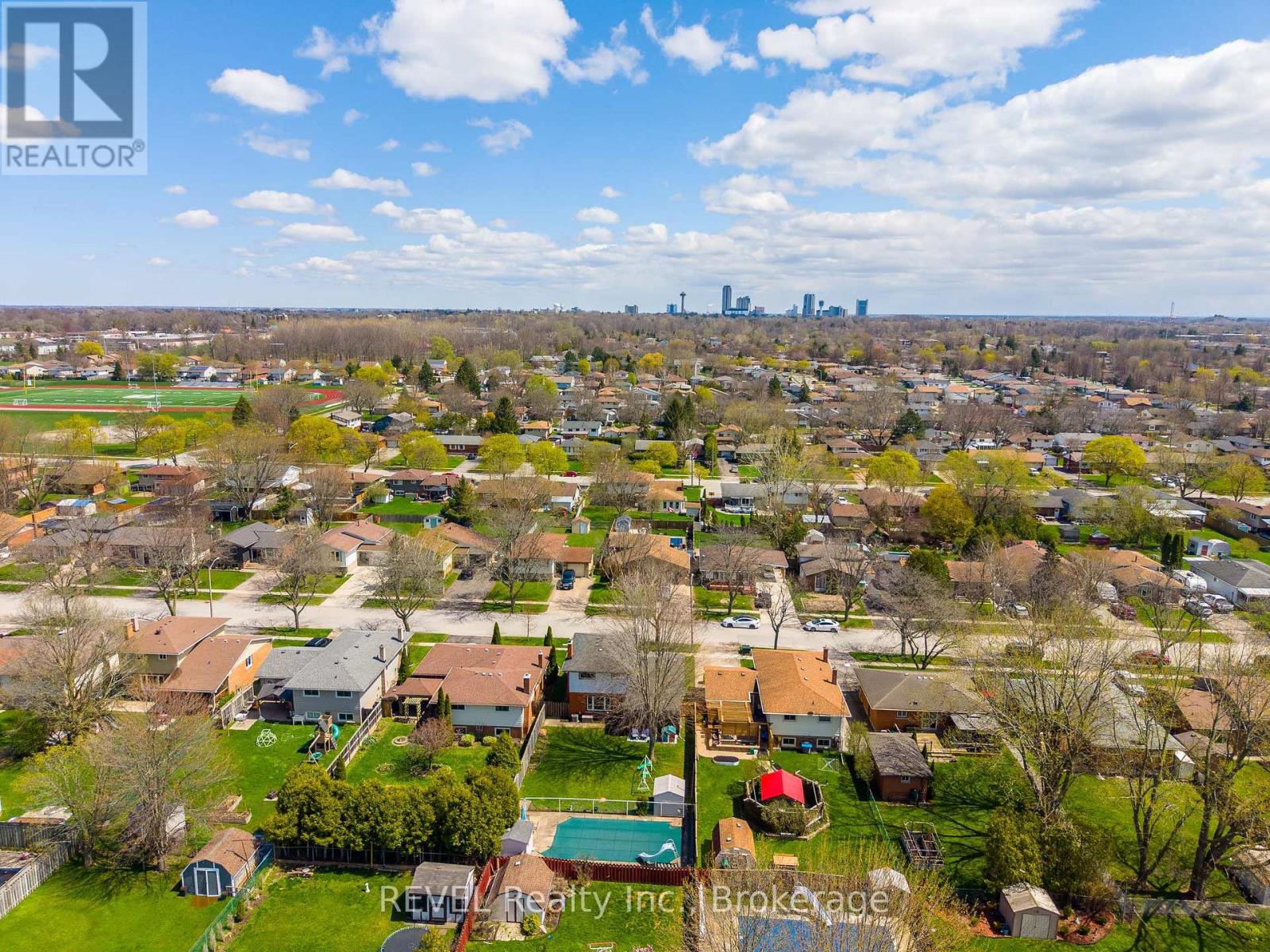 6195 Eldorado Avenue, Niagara Falls, Ontario  L2H 1S5 - Photo 47 - X13031154