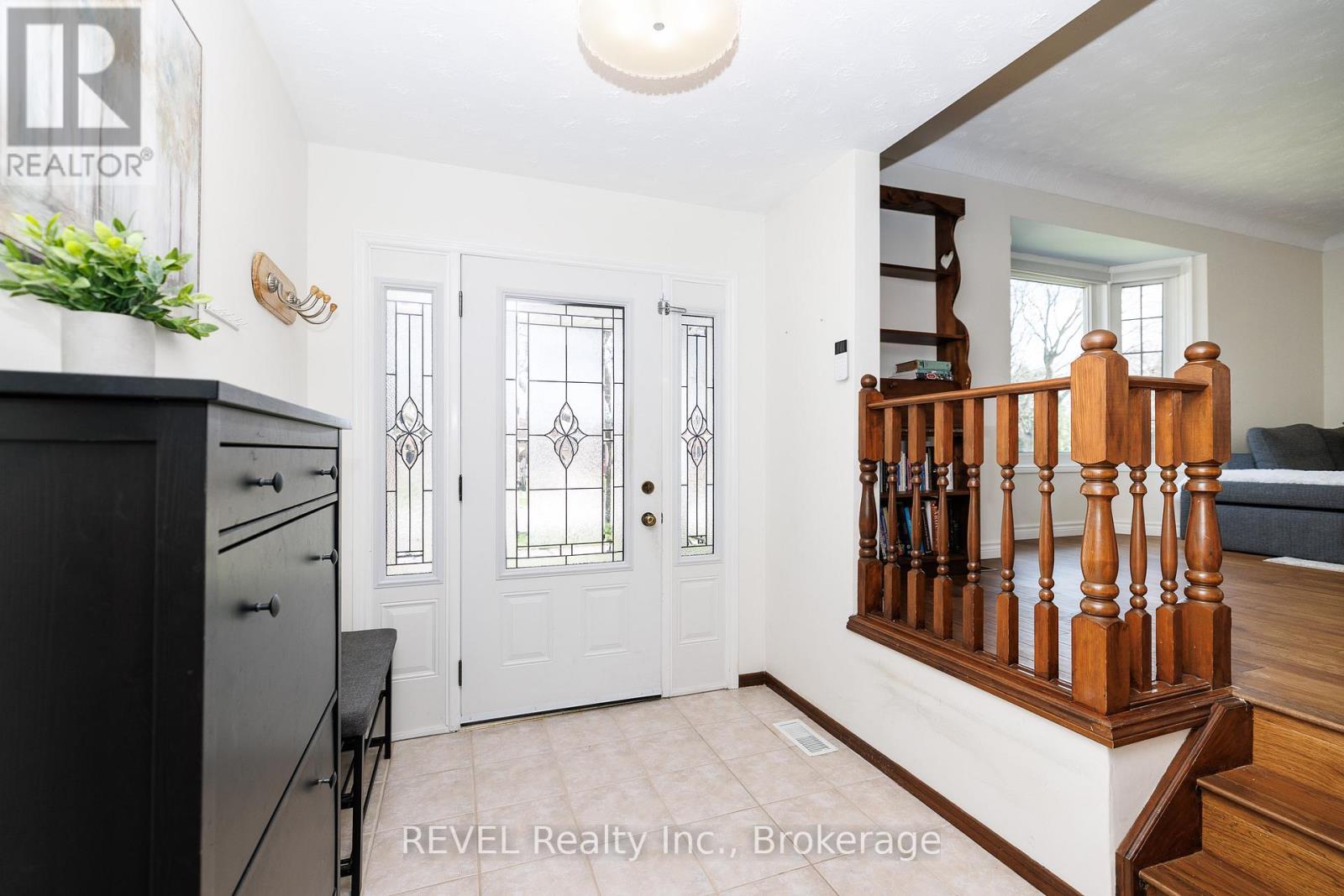 6195 Eldorado Avenue, Niagara Falls, Ontario  L2H 1S5 - Photo 6 - X13031154