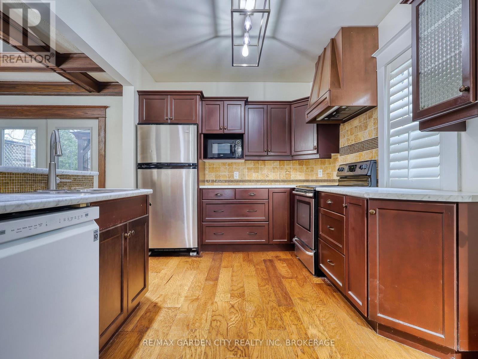 60 Woodland Avenue, St. Catharines, Ontario  L2R 5A3 - Photo 19 - X13031272