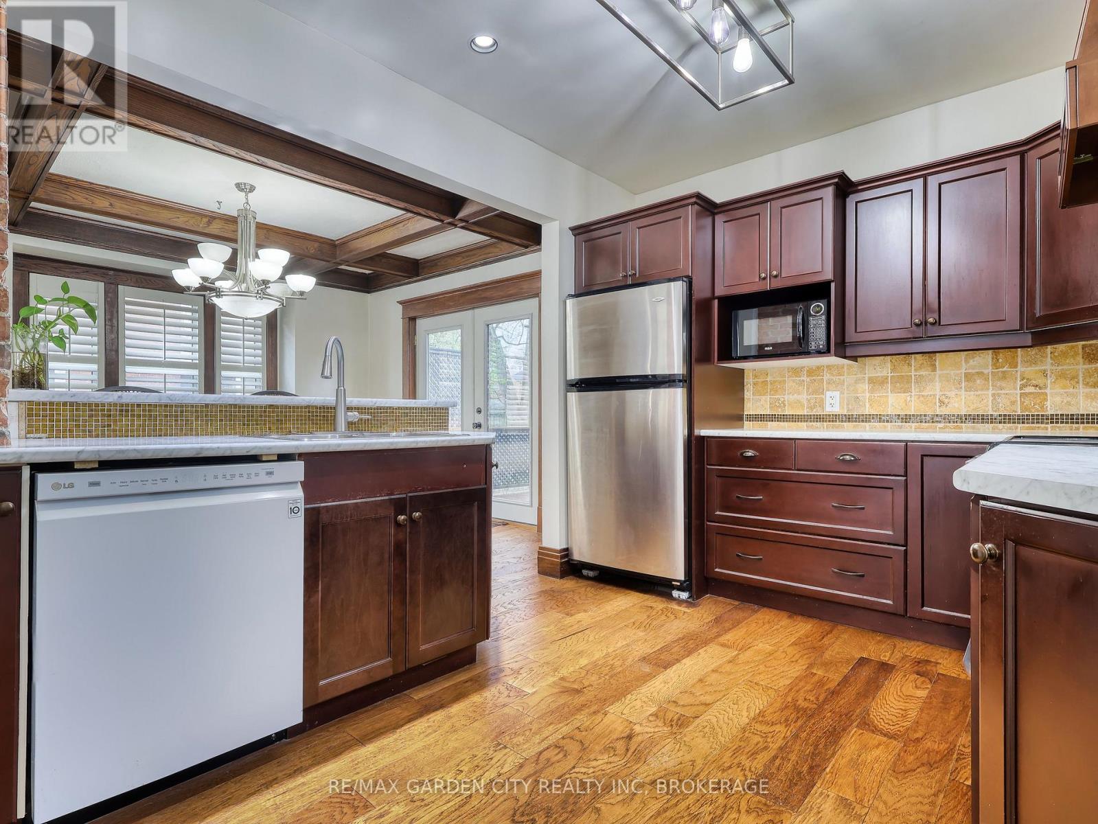 60 Woodland Avenue, St. Catharines, Ontario  L2R 5A3 - Photo 20 - X13031272