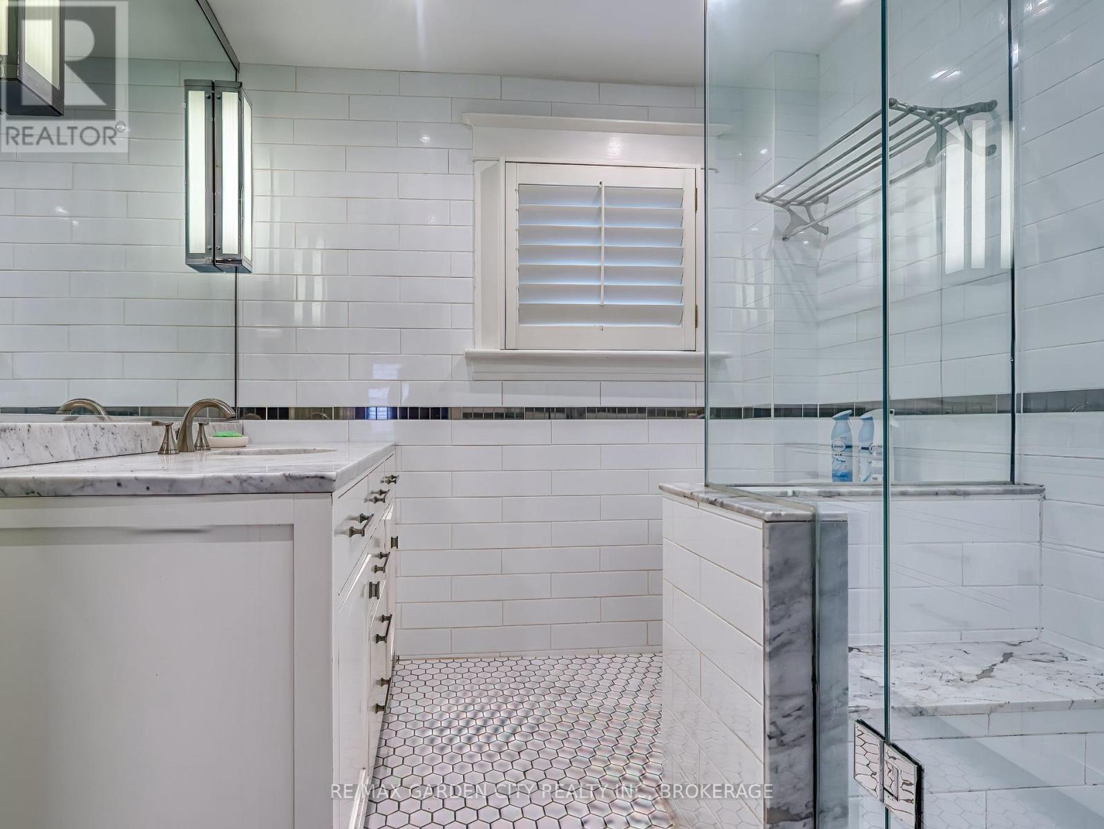 60 Woodland Avenue, St. Catharines, Ontario  L2R 5A3 - Photo 21 - X13031272