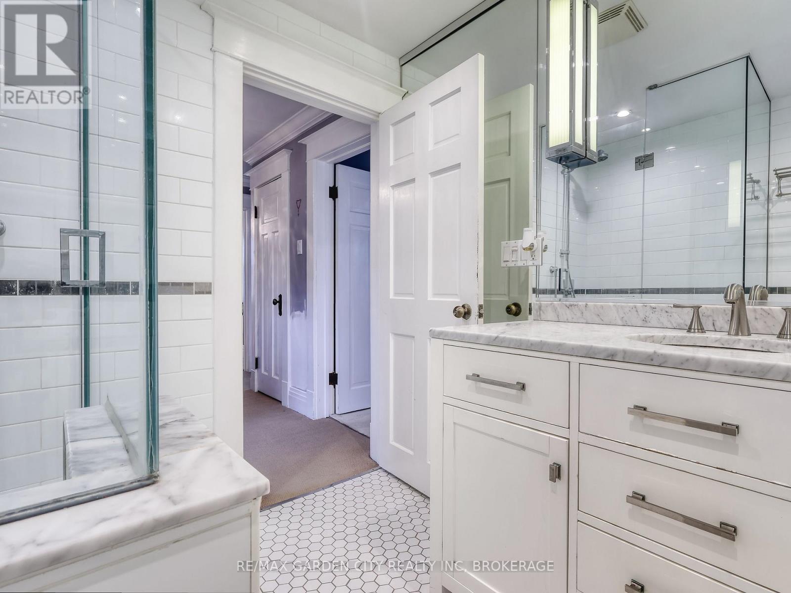 60 Woodland Avenue, St. Catharines, Ontario  L2R 5A3 - Photo 23 - X13031272