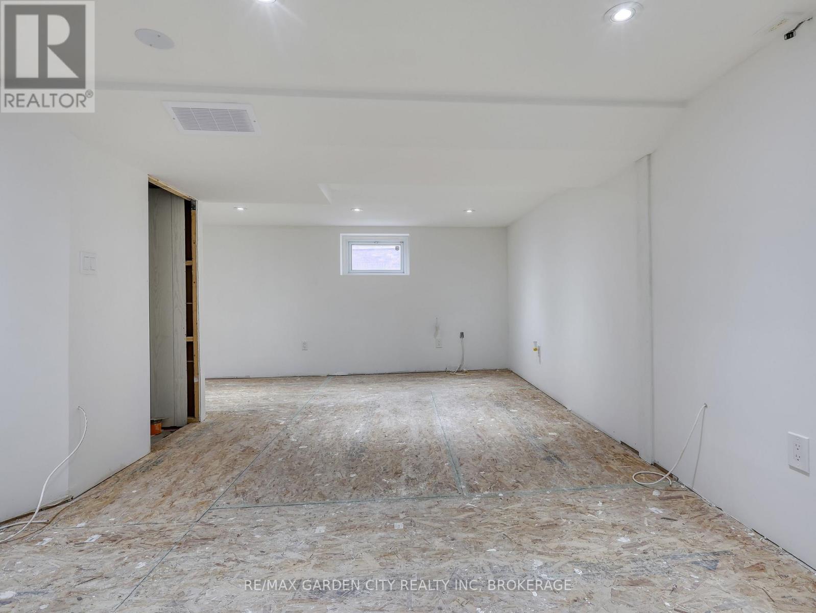 60 Woodland Avenue, St. Catharines, Ontario  L2R 5A3 - Photo 28 - X13031272